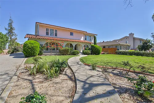 3744 Pine Ave Photo 1
