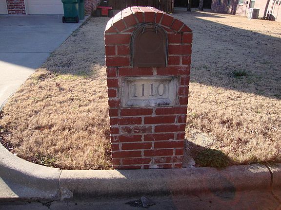 2nd image of 1110 S Tulsa Ave