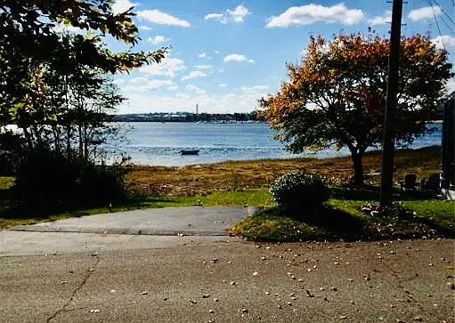 3 bed, 1638 sqft, $1,050 — Photo 2