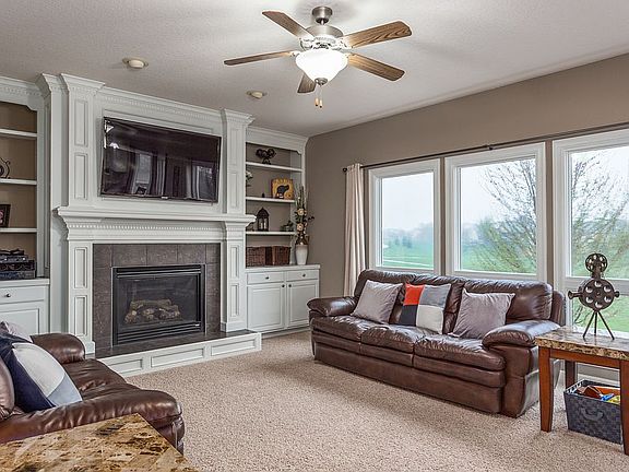 5th image of 4019 Belair Dr