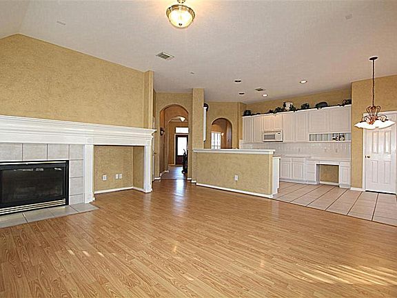 3rd image of 22402 Tullis Trail Ct