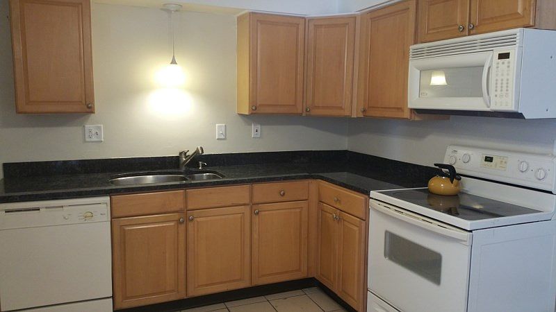 1st image of 316 NE 44th St