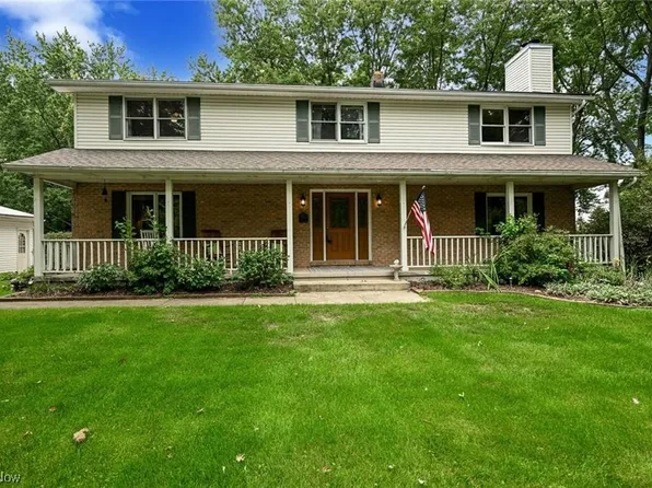 7928 Tower Rd, Seville, OH 44273