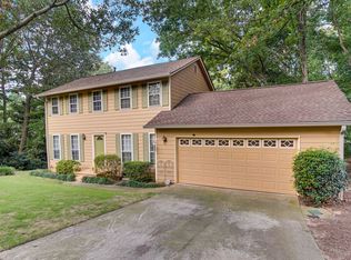 6157 Mountcreek Ct, Norcross, GA 30092