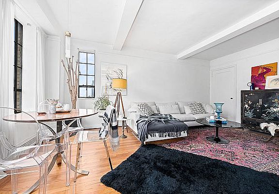 3rd image of 350 W 57th St APT 14C