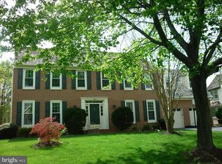 15435 Eagle Tavern Ln, Centreville, VA 20120