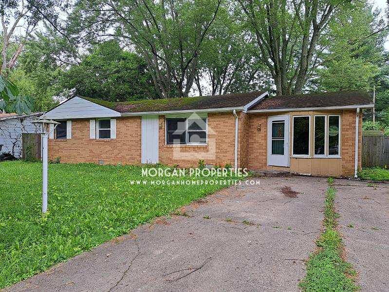 1st image of 1911 Rosewood Dr