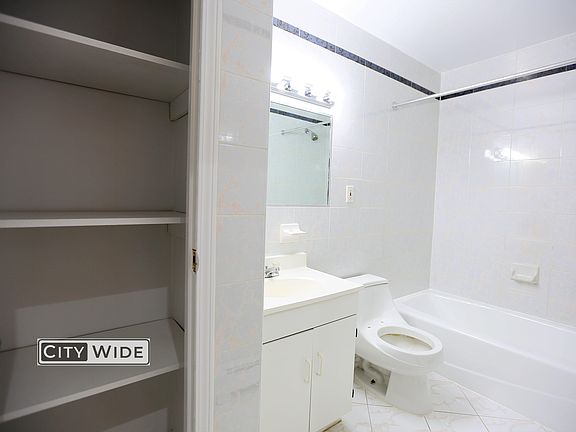 3rd image of 463 Lex Ave #5B
