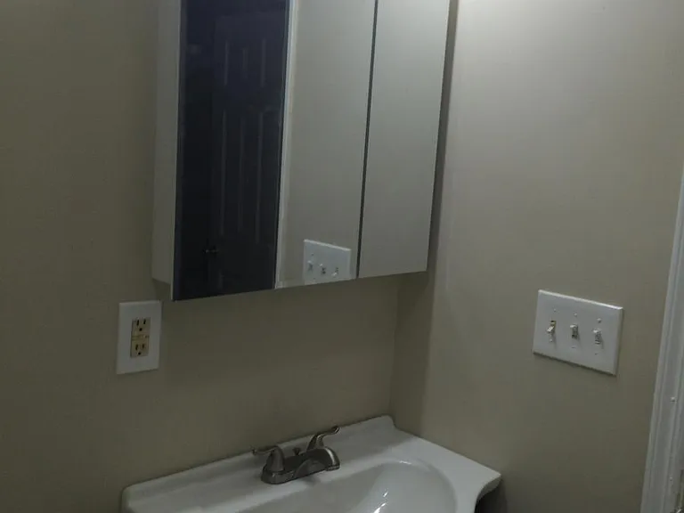 54 Thompson St #3 — Photo 6