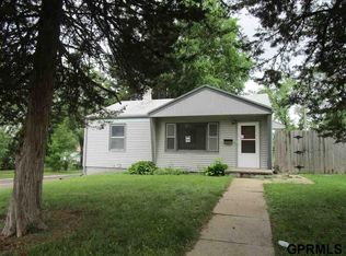 3878 Decatur St, Omaha, NE 68111