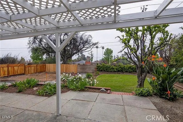 1678 Midwick Dr — Photo 21