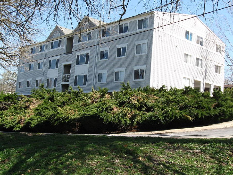 1st image of 303 White St