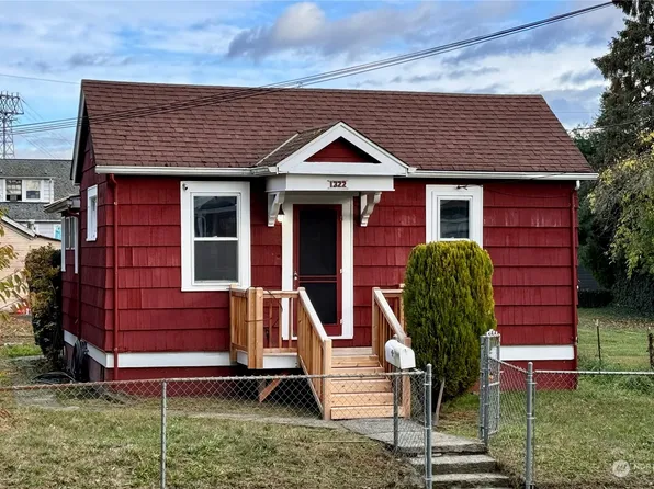 1322 Elizabeth Avenue, Bremerton, WA 98337