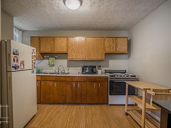 3rd image of 790 Neil Ave #268