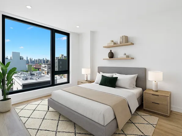 28-08 38th Avenue image 5 of 20