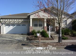 1912 Winchester Ln, Petaluma, CA 94954