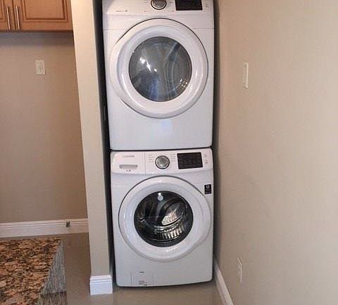3rd image of 10286 NW 31st Ter