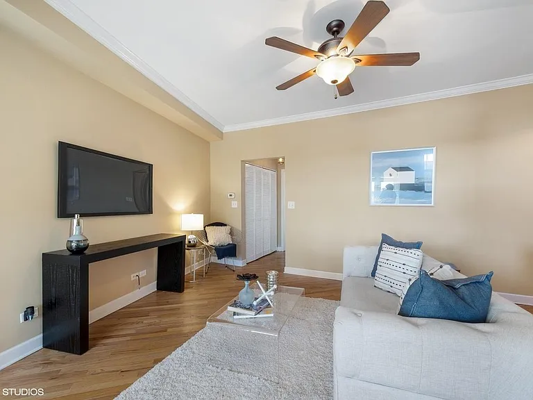 1619 W Wallen Ave #3 — Photo 3
