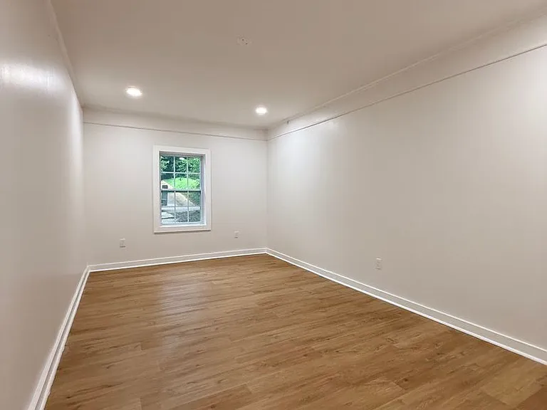 3556 N Wareingwood Dr — Photo 19