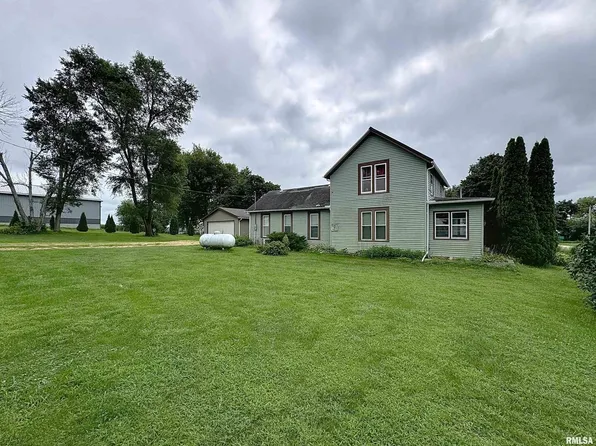 2513 335th Ave, De Witt, IA 52742