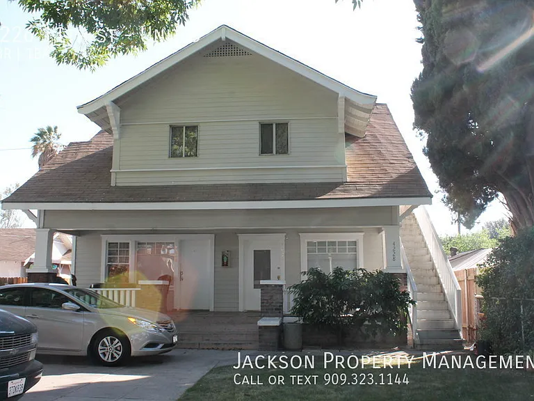 4226 11th St #B — Photo 1