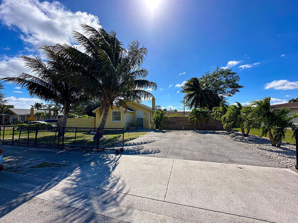 1st image of 2440 Genessee Ave