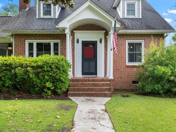 807 10th Ave., Conway, SC 29526