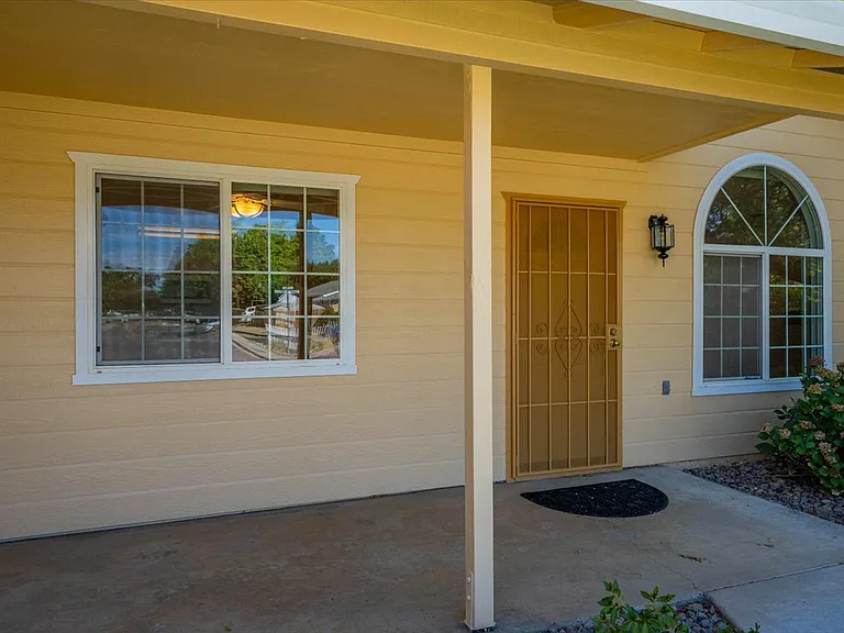 2863 Sandstone Dr — Photo 4