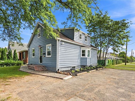 3rd image of 177 Pelham Rd