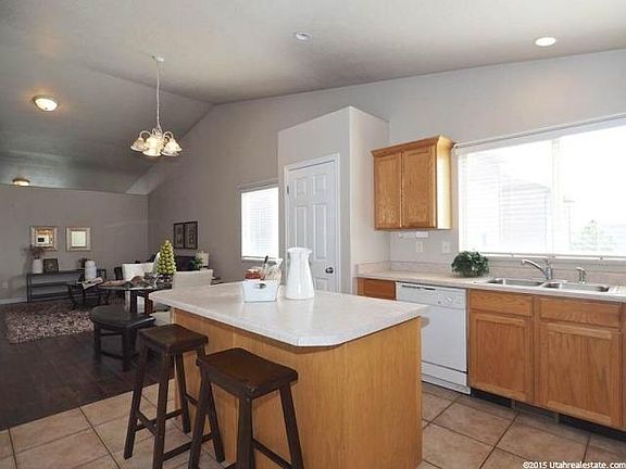 3rd image of 4907 W Berry Creek Dr