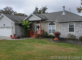 271 Sassafrass Ridge Dr, Camdenton, MO 65020