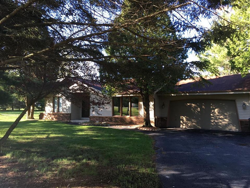 1st image of 115 S Oakshire Dr