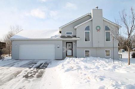 1st image of 207 Sunwood Park Dr