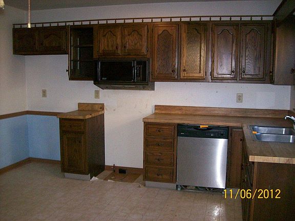 5th image of 522 Westminster Dr