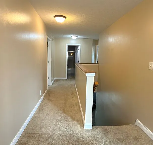 1036 Edgerton St — Photo 14