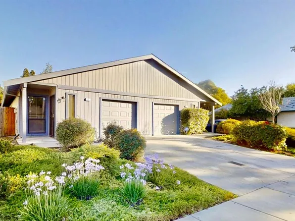 6 Topam Ct, Sacramento, CA 95833