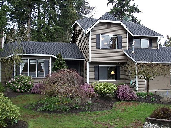 4th image of 2431 139th St SE