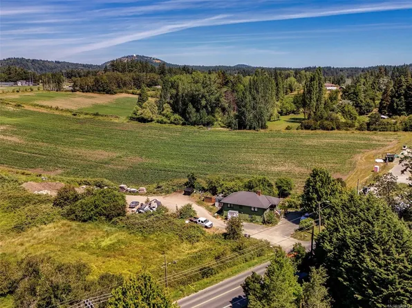 4298 Wilkinson Rd, Saanich, BC V8Z 5B6