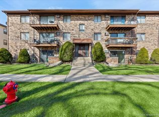 11818 S Komensky Ave APT 102, Alsip, IL