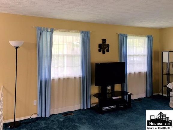 4th image of 225 Township Road 1273