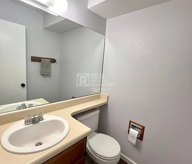 1334 Firefly Cir — Photo 9