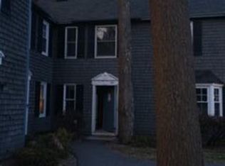 48 Munroe Ln, Topsham, ME 04086