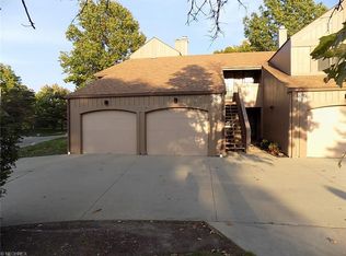85 Landings Way, Avon Lake, OH 44012