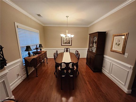 3rd image of 443 Kenville Green Ct