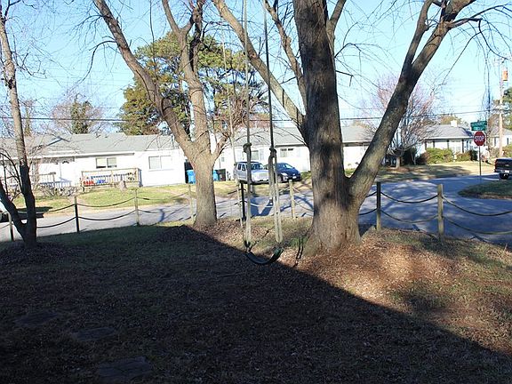 5th image of 1533 Hackensack Rd