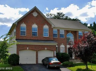 9807 Farm Pond Rd, Laurel, MD 20708