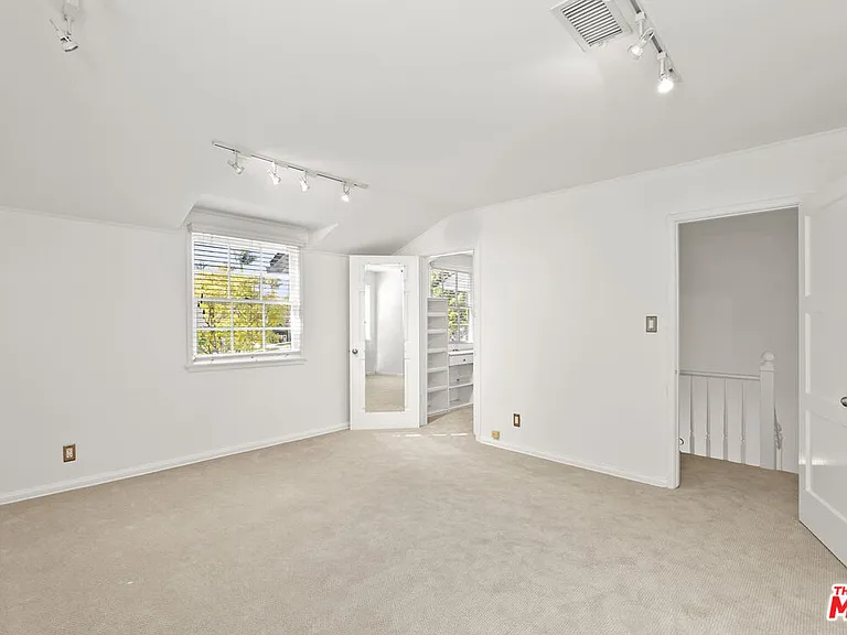 1204 Beverwil Dr — Photo 28