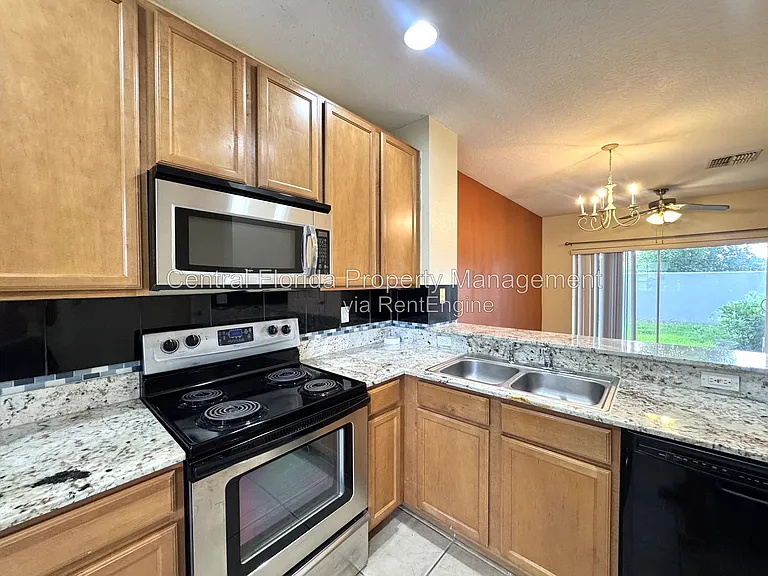 10832 Savannah Wood Ct #1 — Photo 5