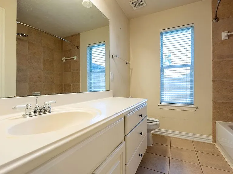 12502 Boxwood Way Ln — Photo 40