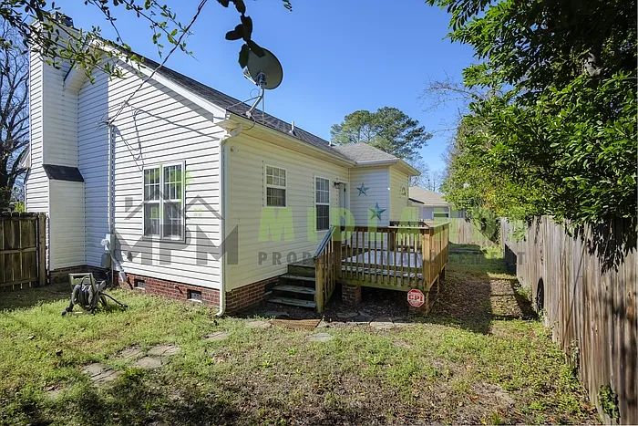 3875 Timberlane Dr — Photo 18